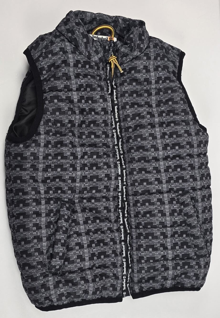 Timberland Black & Gray Geometric Patterned Puffer Vest Size 4T